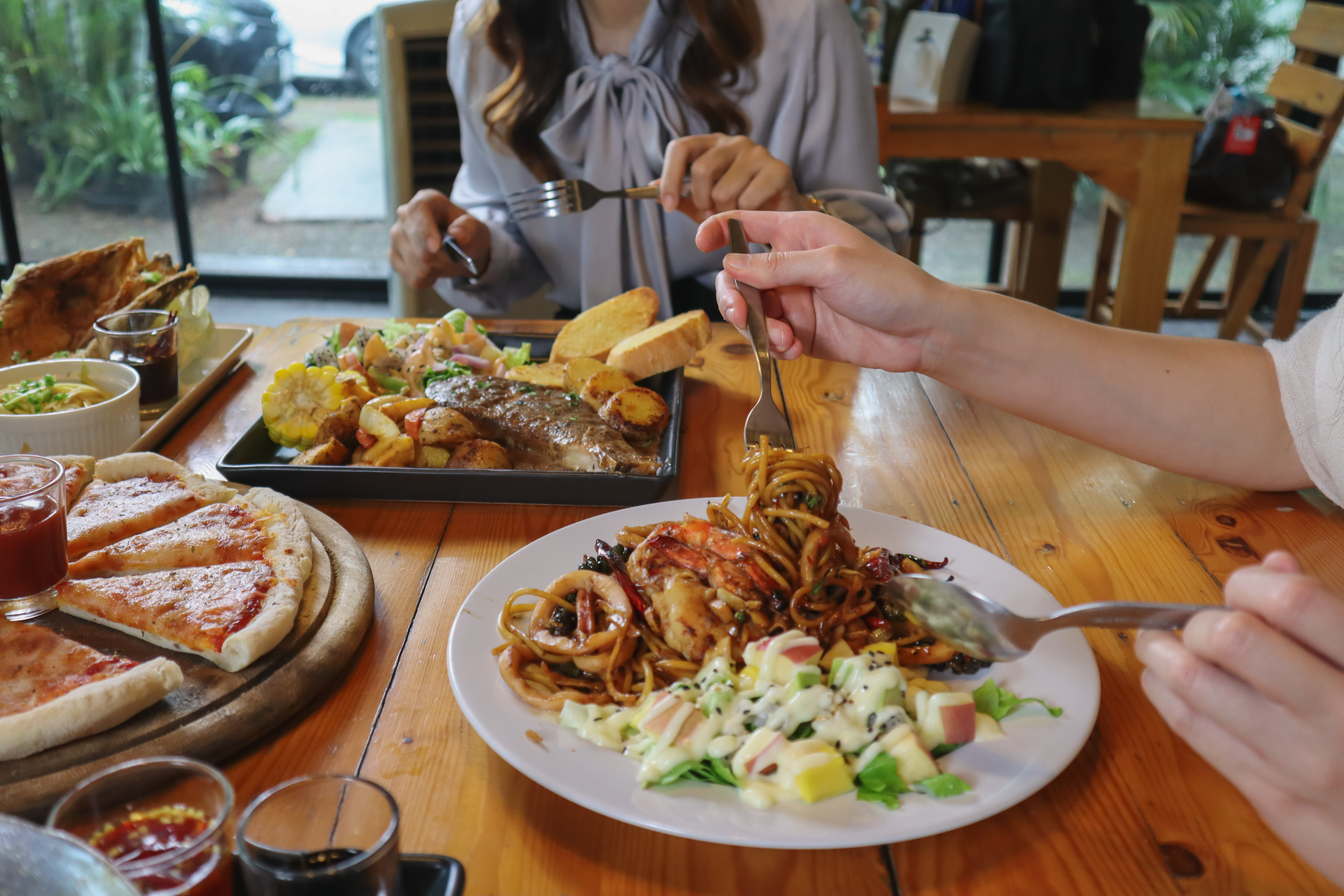 BiteMe In: Complete Restaurant Booking Solution for Shopify